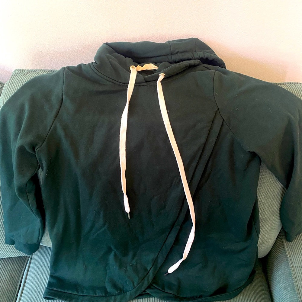 Nursing / breastfeeding sweatshirt